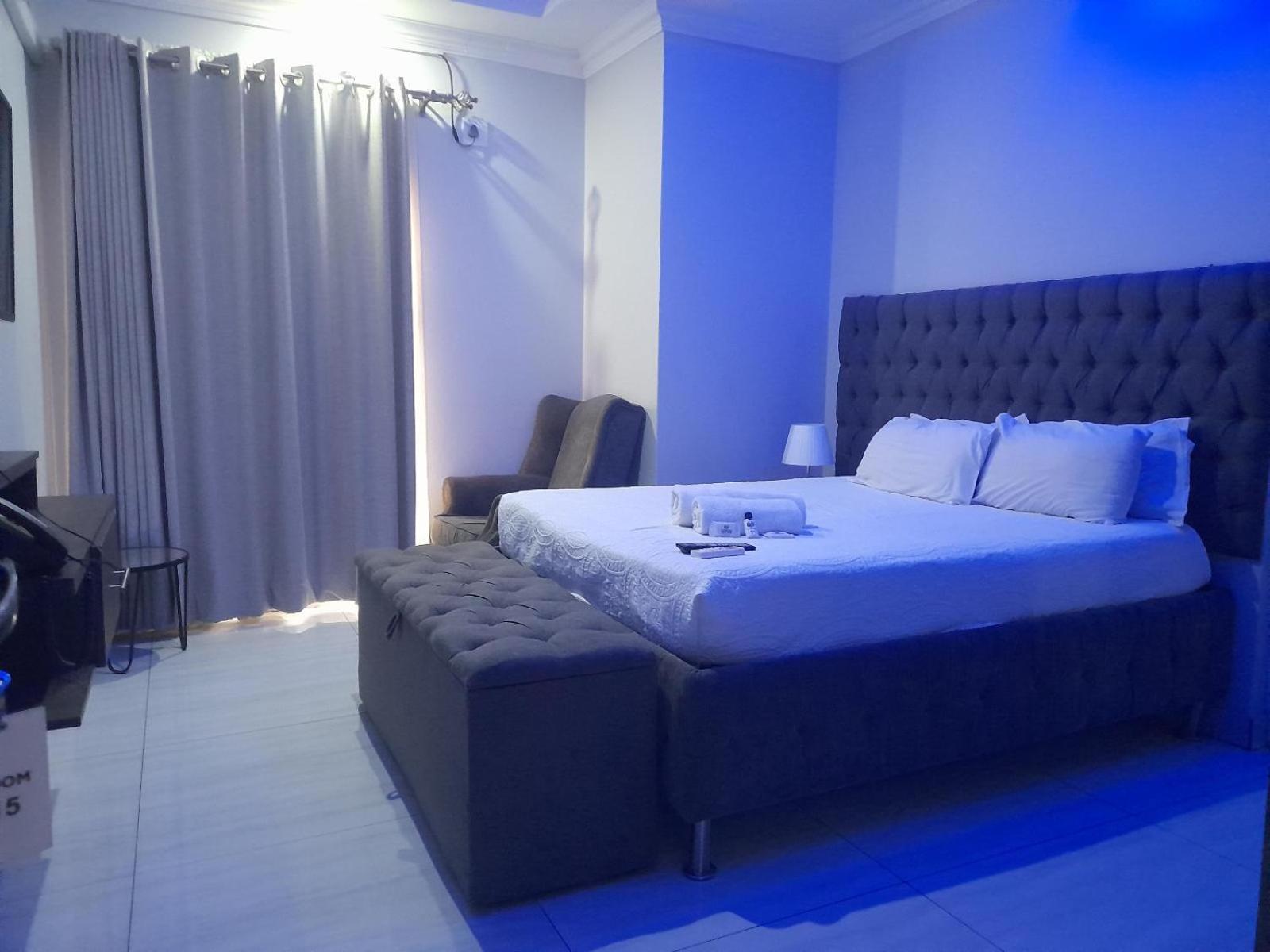 Lifestyle Lodge Hotel Vereeniging Phòng bức ảnh